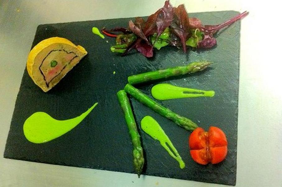 Hotel Restaurant Le Pain De Sucre Monistrol-d'Allier Экстерьер фото
